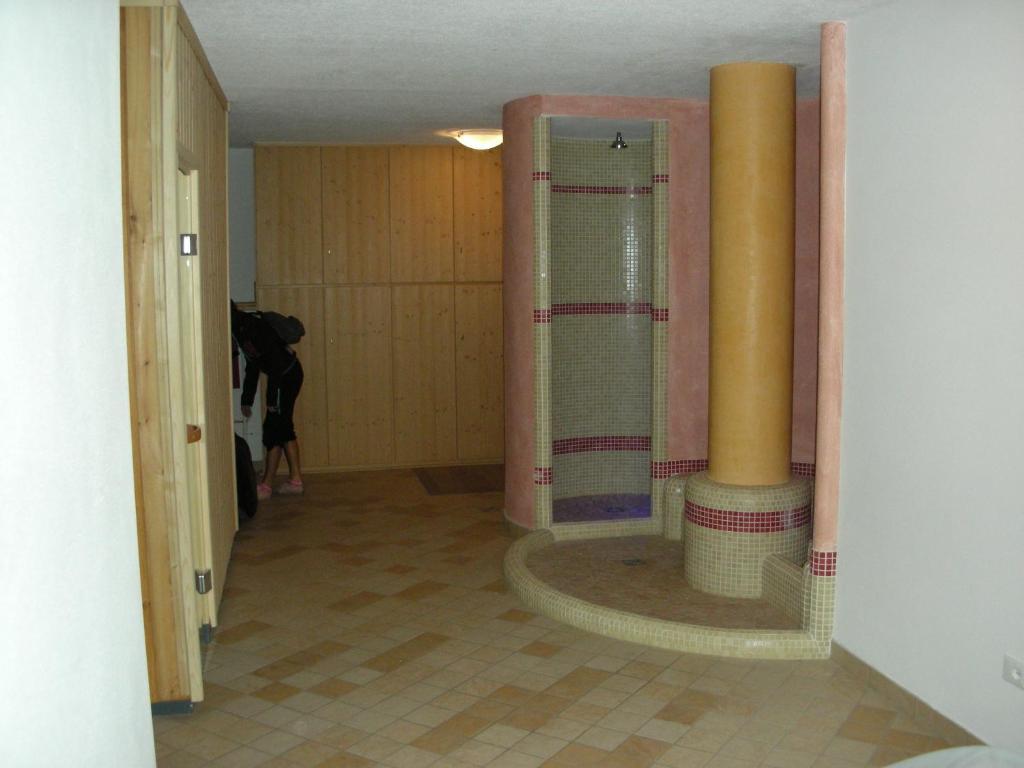 DOLOMITI appart&rooms Varena Buitenkant foto