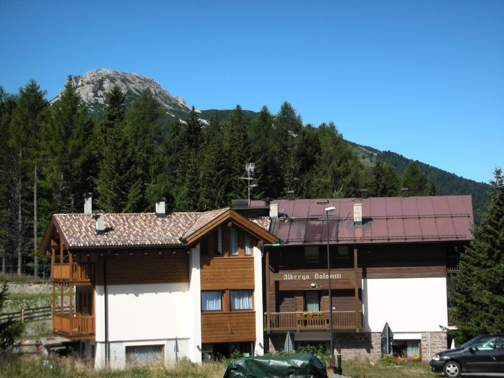DOLOMITI appart&rooms Varena Buitenkant foto